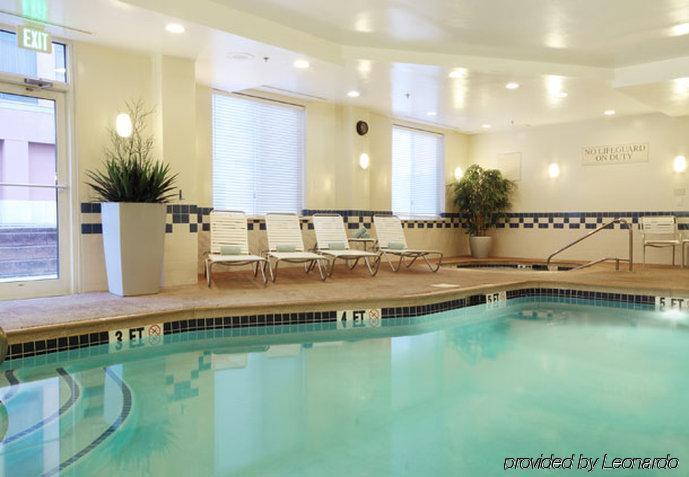 Fairfield Inn & Suites Woodbridge Avenel Екстериор снимка
