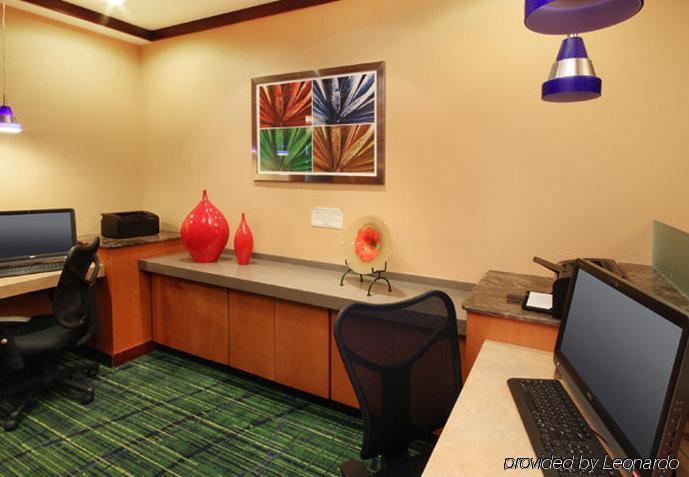 Fairfield Inn & Suites Woodbridge Avenel Съоръжения снимка